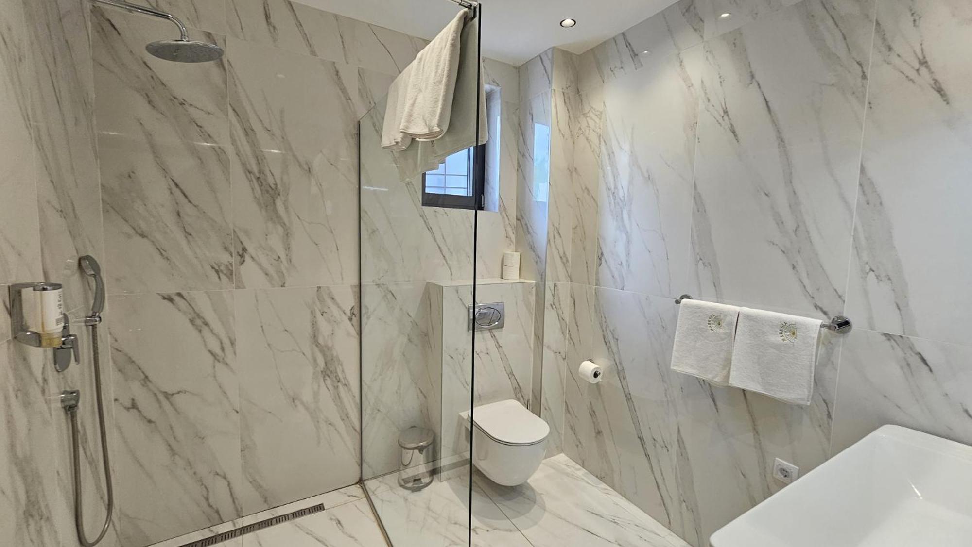 Maresia Boutique Suites Budva Extérieur photo