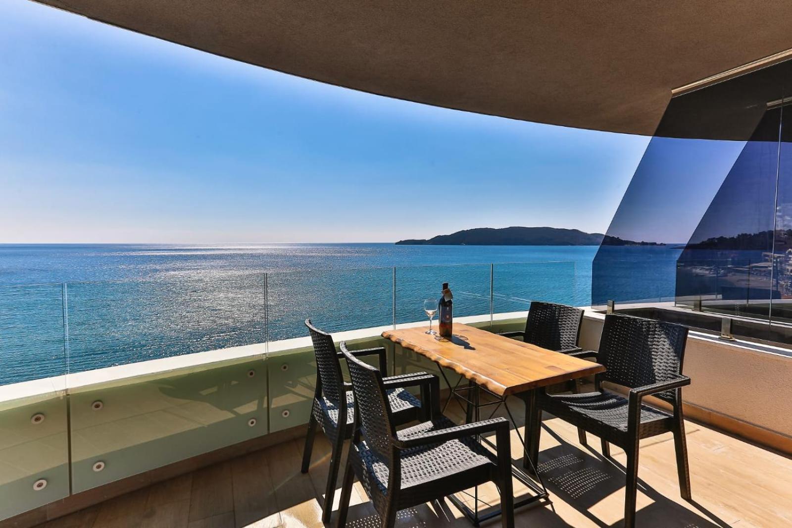 Maresia Boutique Suites Budva Extérieur photo